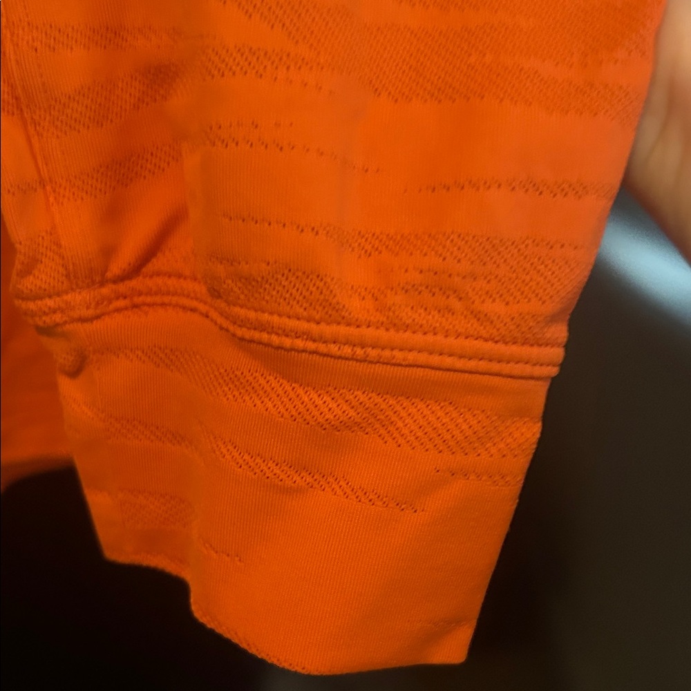 Lululemon Dark Orange Long Sleeve Crop Women's Top with pattern - Picture 6 of 8